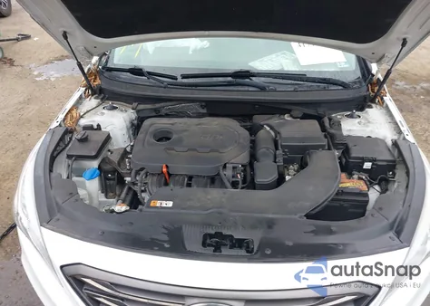 2015 Hyundai Sonata Sport z USA, uszkodzony, nr VIN 5NPE34AF4FH021338